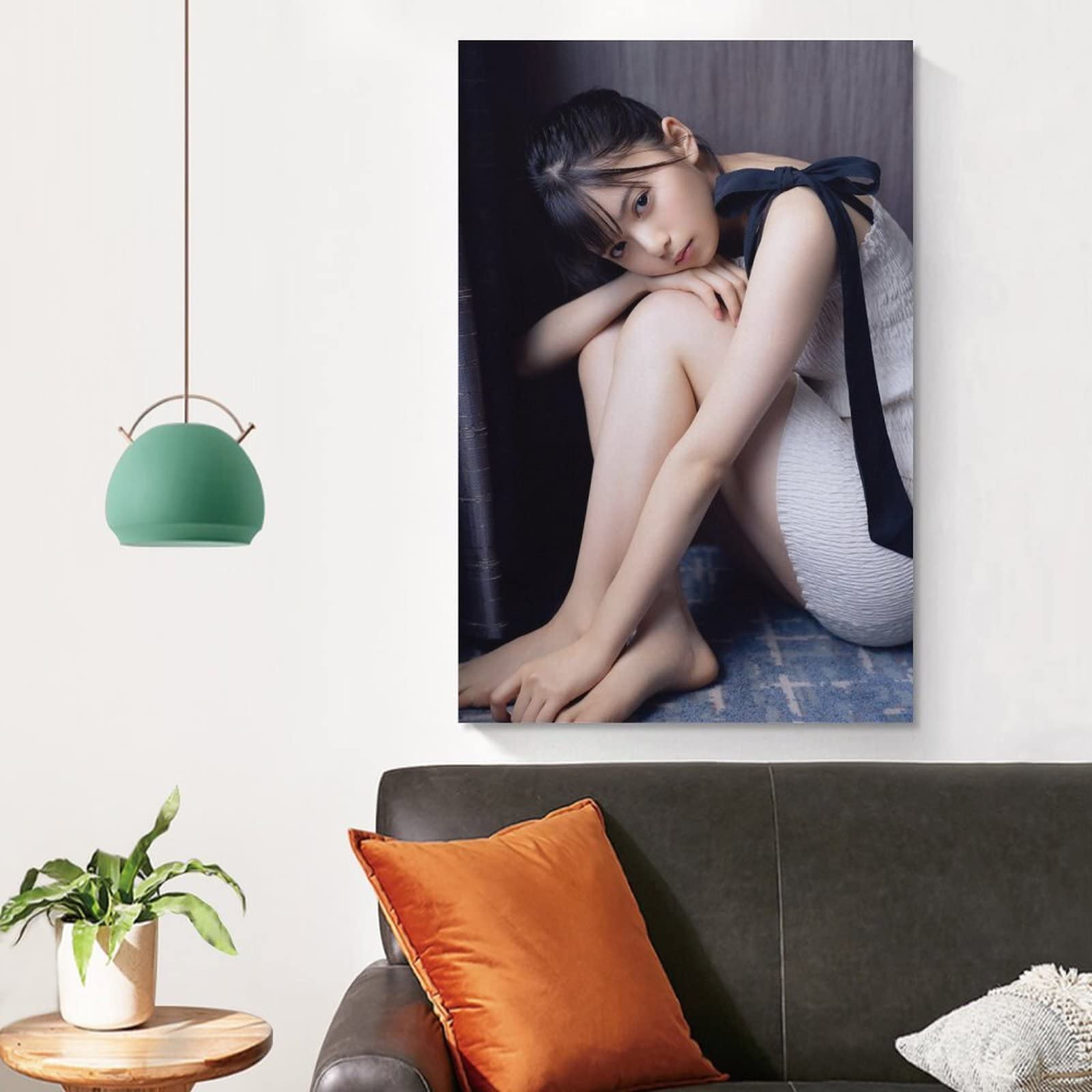 Amazon.co.jp: 齋藤飛鳥 美少女限定水着ポスター (37) 絵画 ポスター